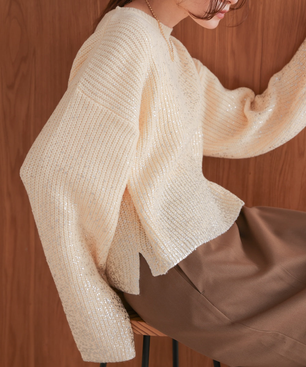 箔プリントニットプルオーバー