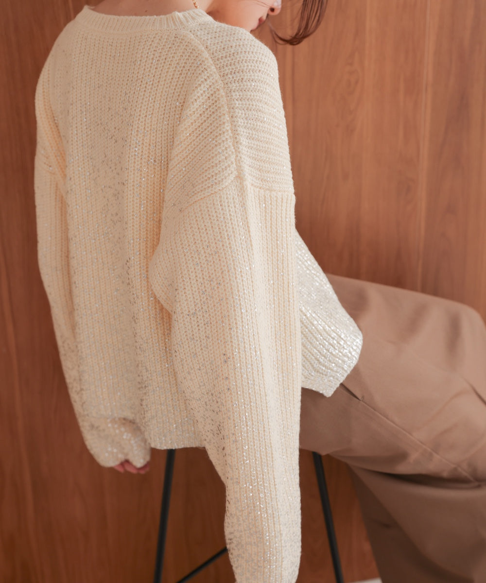 箔プリントニットプルオーバー