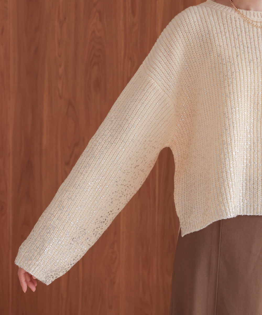 箔プリントニットプルオーバー