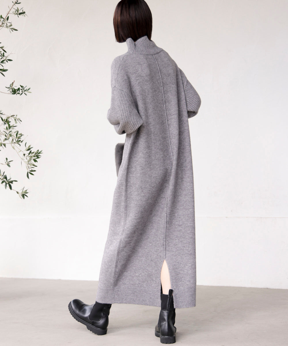 ハイネックIラインニットワンピース