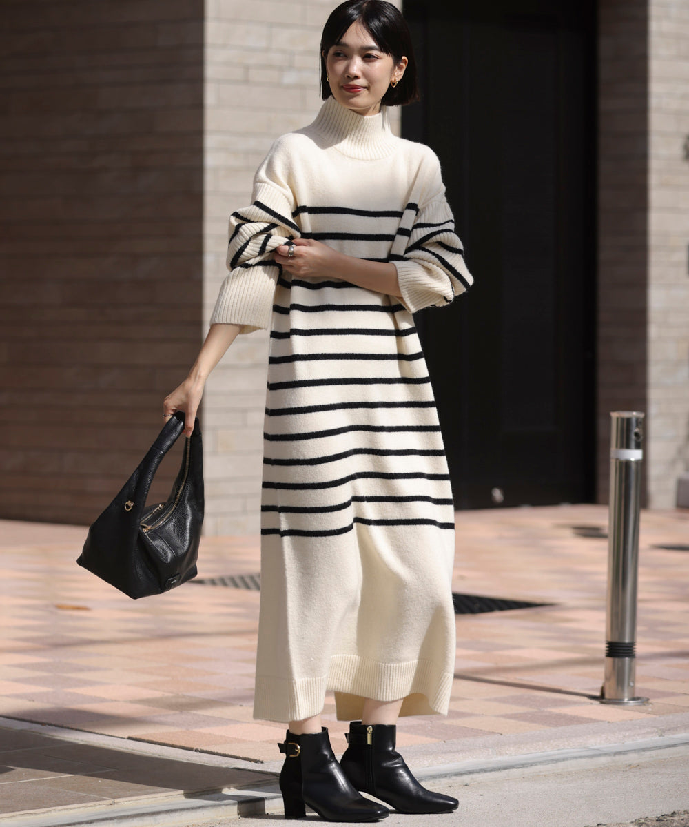 ハイネックIラインニットワンピース