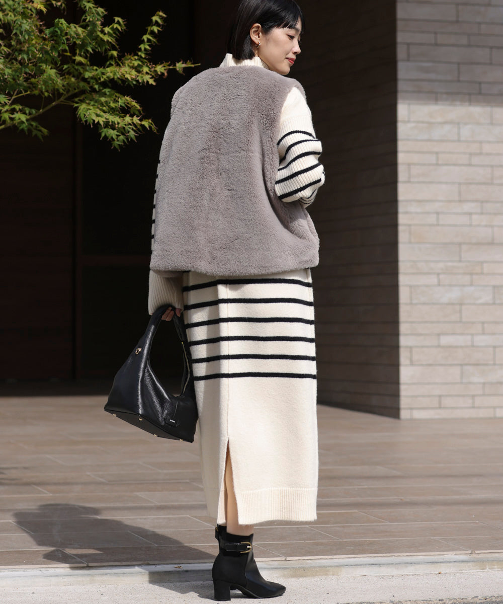 ハイネックIラインニットワンピース