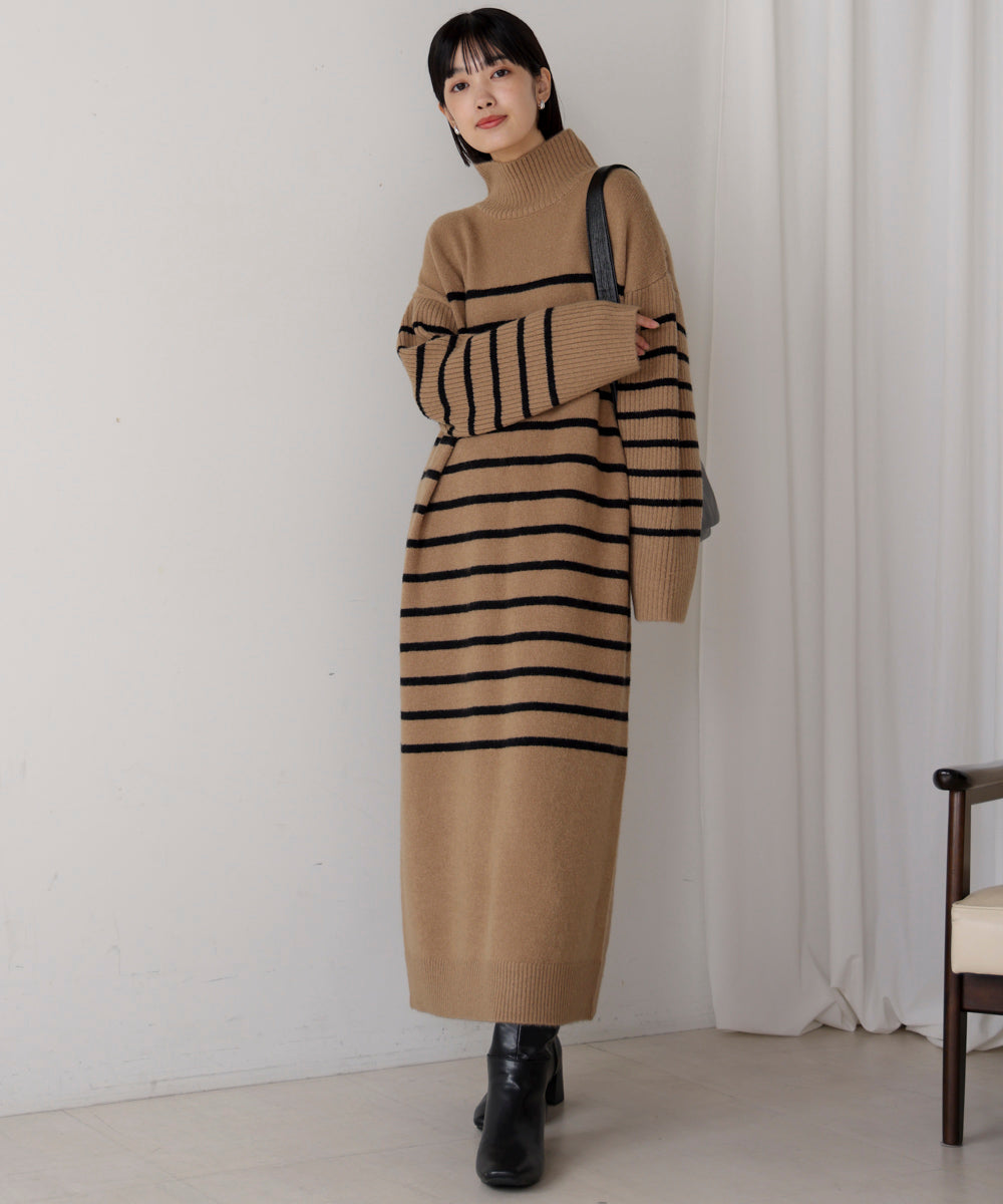 ハイネックIラインニットワンピース