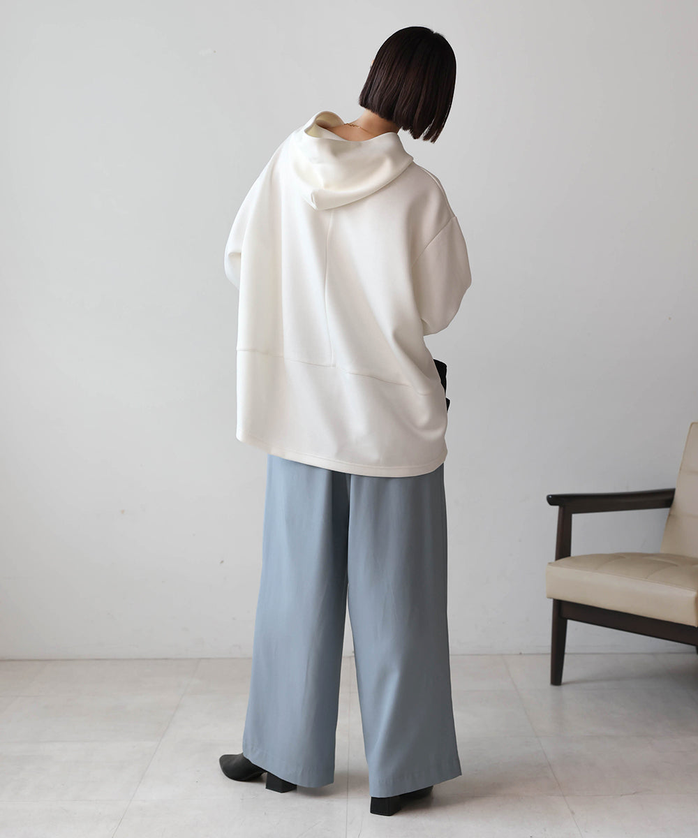 シャイニーリラックスパンツ