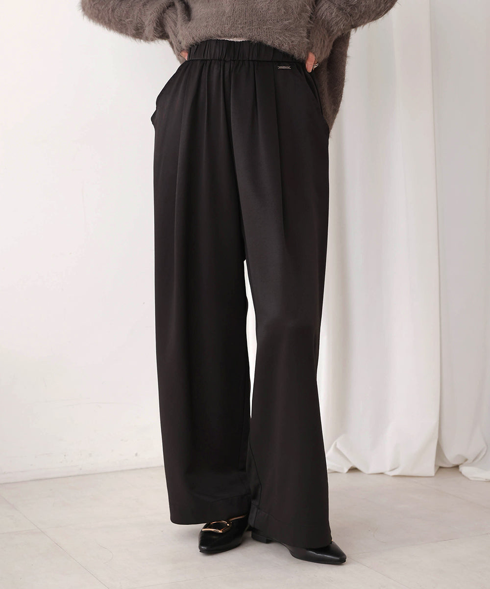 シャイニーリラックスパンツ