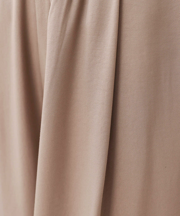 シャイニーリラックスパンツ