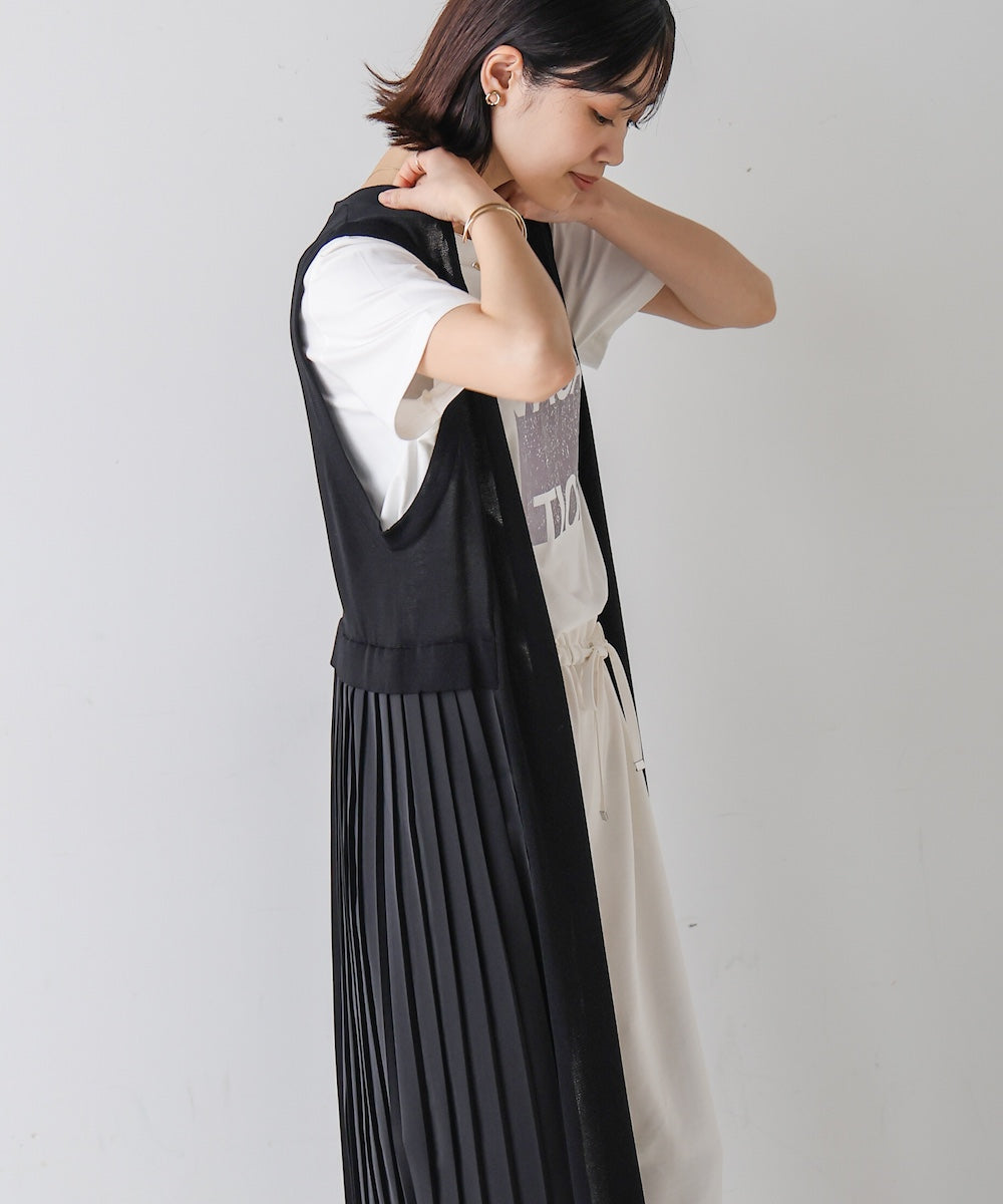 バックプリーツジレ