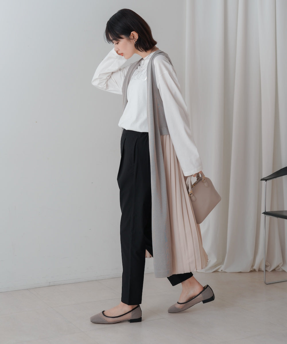 バックプリーツジレ