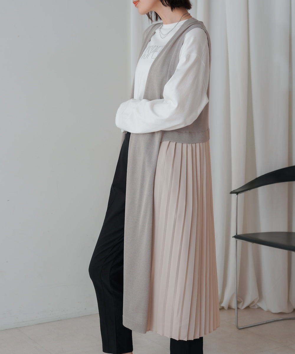 バックプリーツジレ