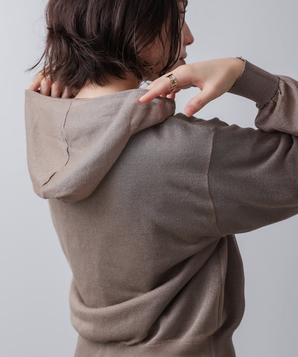 シアーラメフードニット