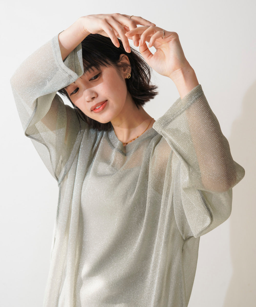 オーバーサイズラメシアートップス