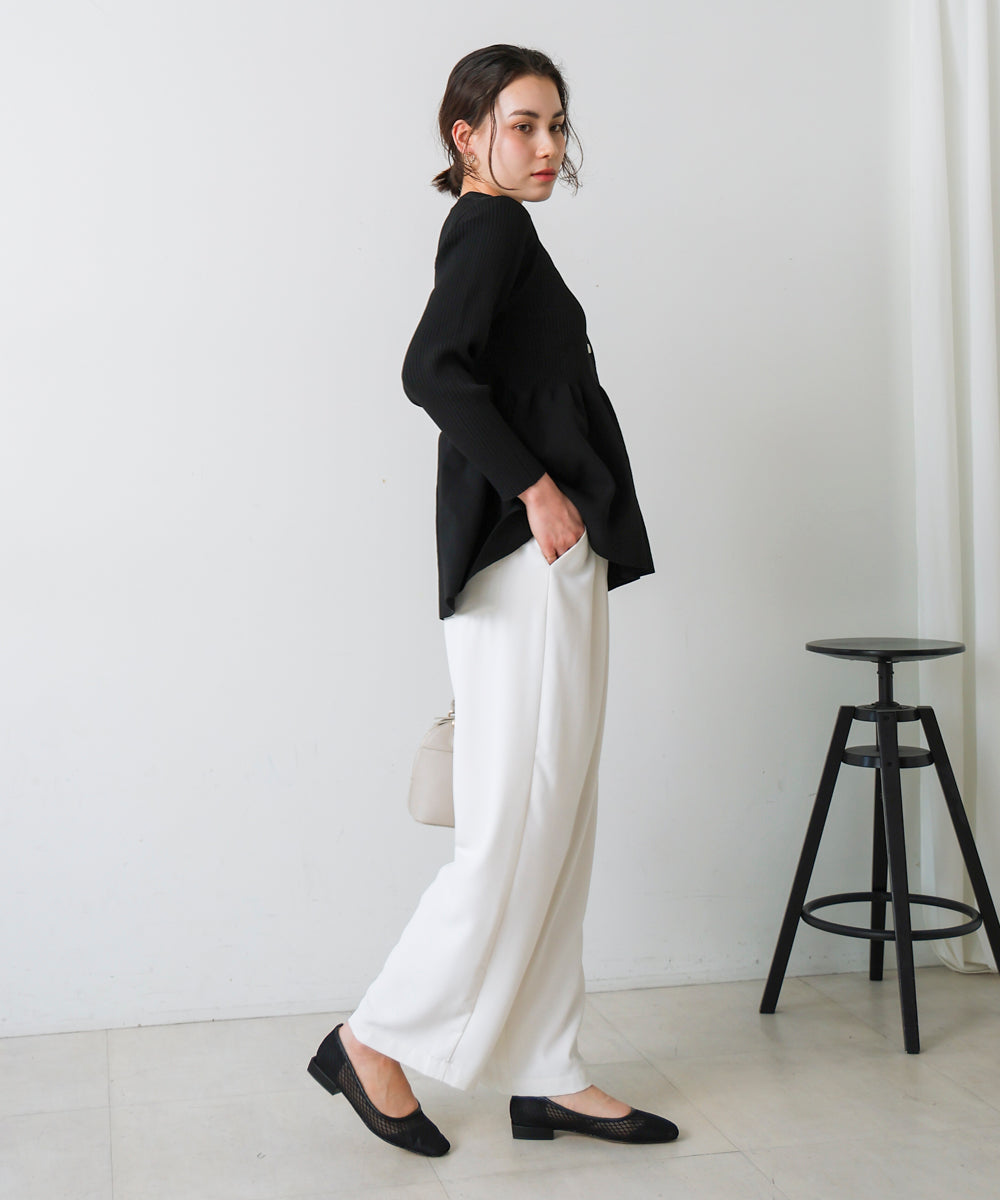 軽量ペプラムニットカーディガン