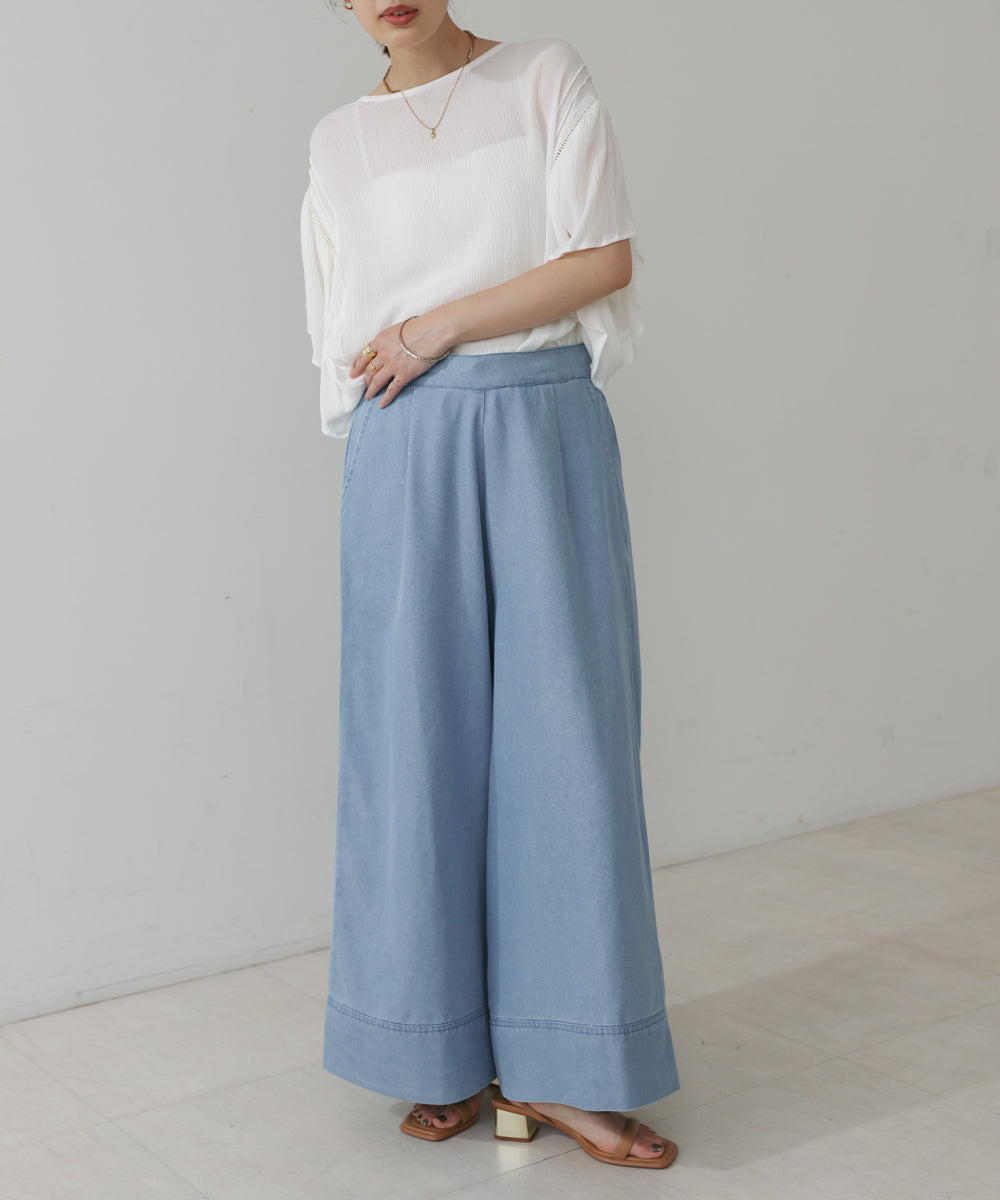 ライトデニムフレアパンツ