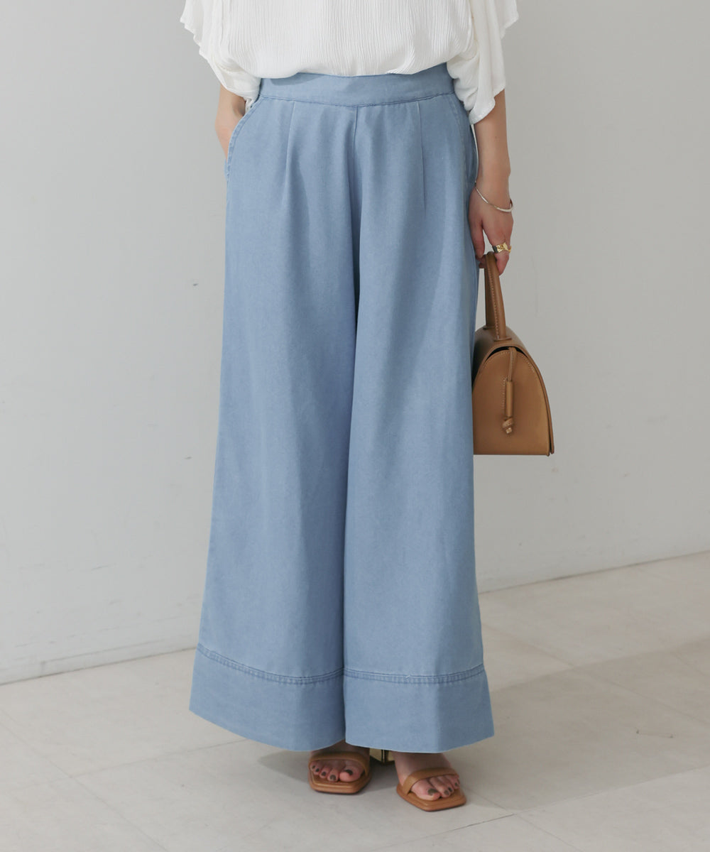 ライトデニムフレアパンツ