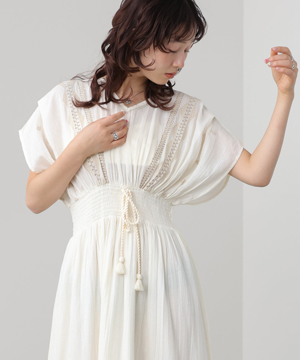 【S・Mサイズ展開】フロント刺繍ウエストシャーリングワンピース