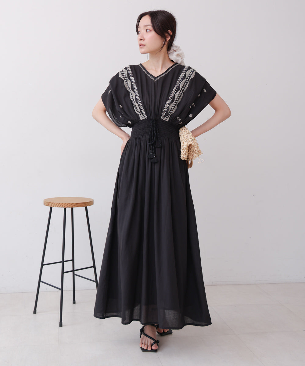 【S・Mサイズ展開】フロント刺繍ウエストシャーリングワンピース