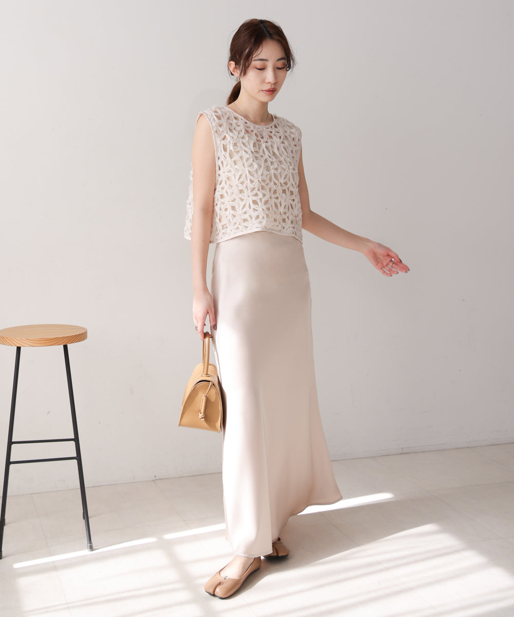 前後2WAYフラワーレースベスト