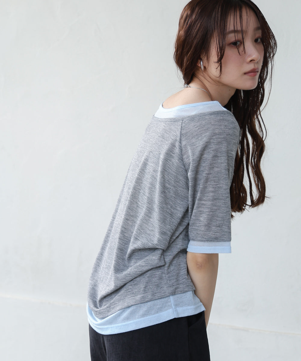 レイヤードオフショル風カットトップス