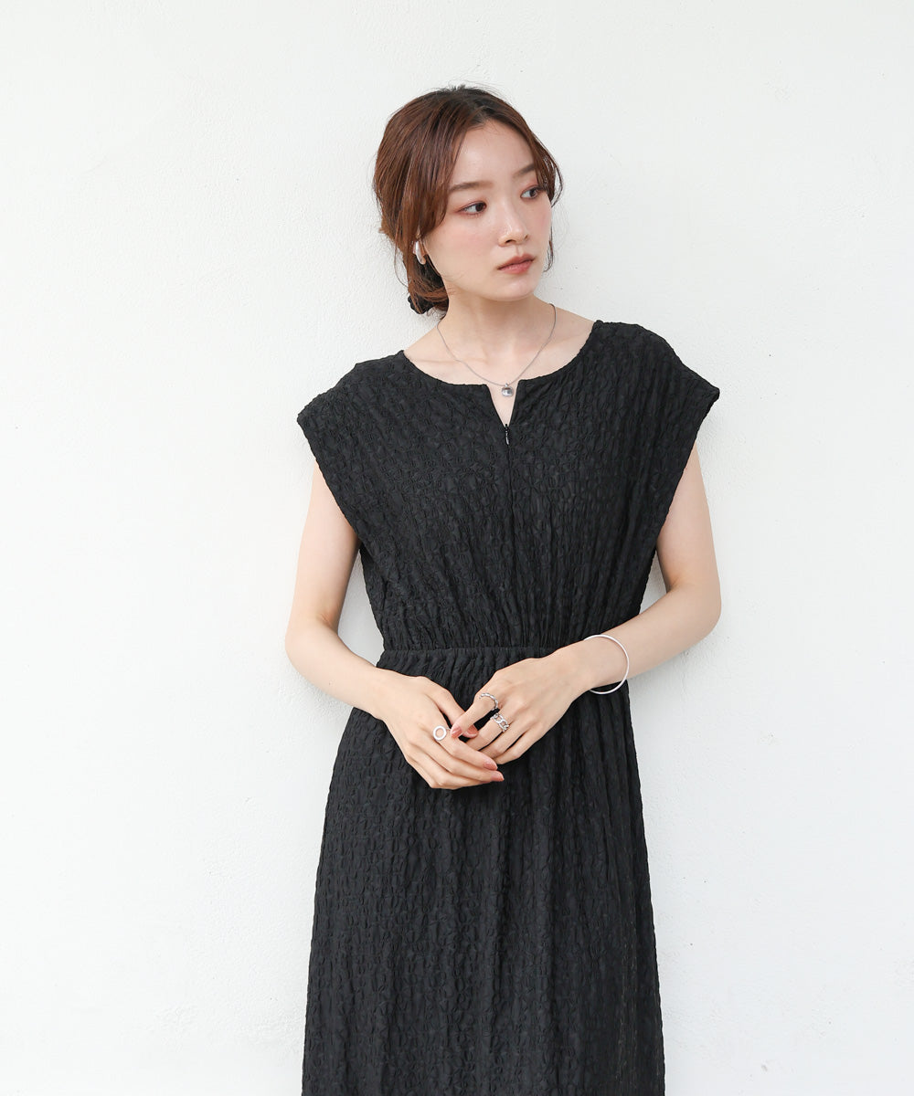 【選べる】【低身長向けサイズあり】前後2WAYウェーブ柄シュシュ付ワンピース・オールインワン