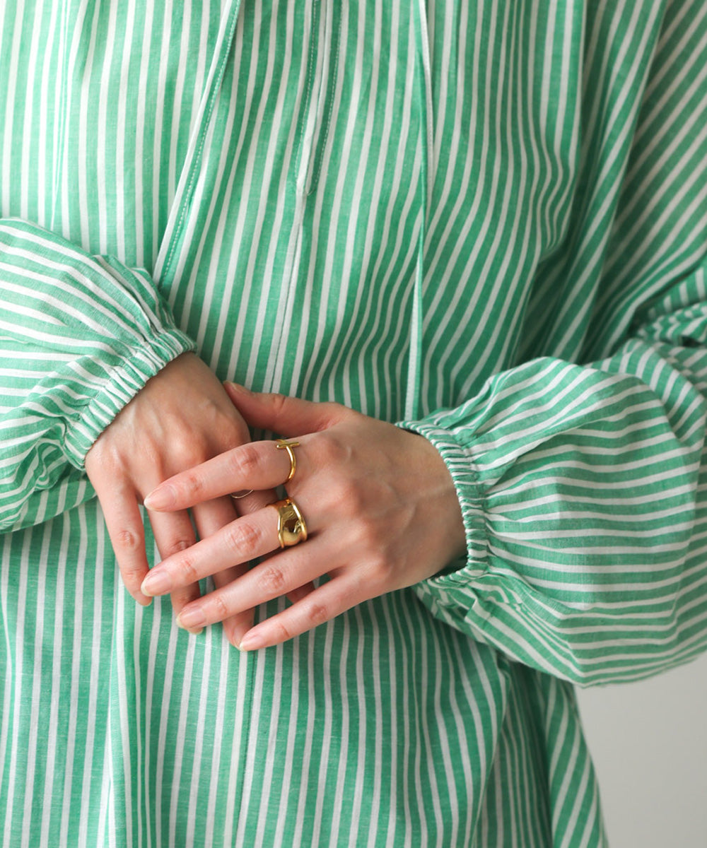 キャンブリックギャザーブラウス