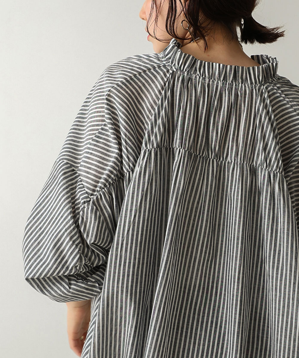 キャンブリックギャザーブラウス