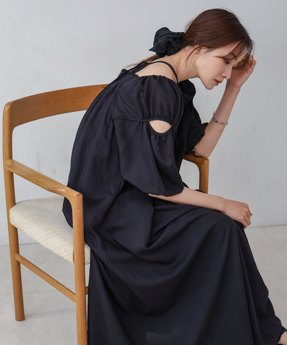 【低身長向けサイズあり】オフショルギャザースリットワンピース