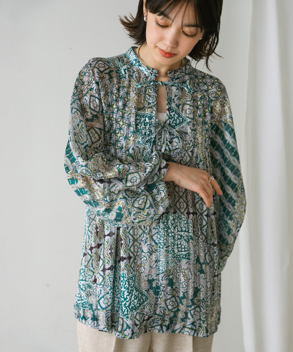 フロントリボンブラウス