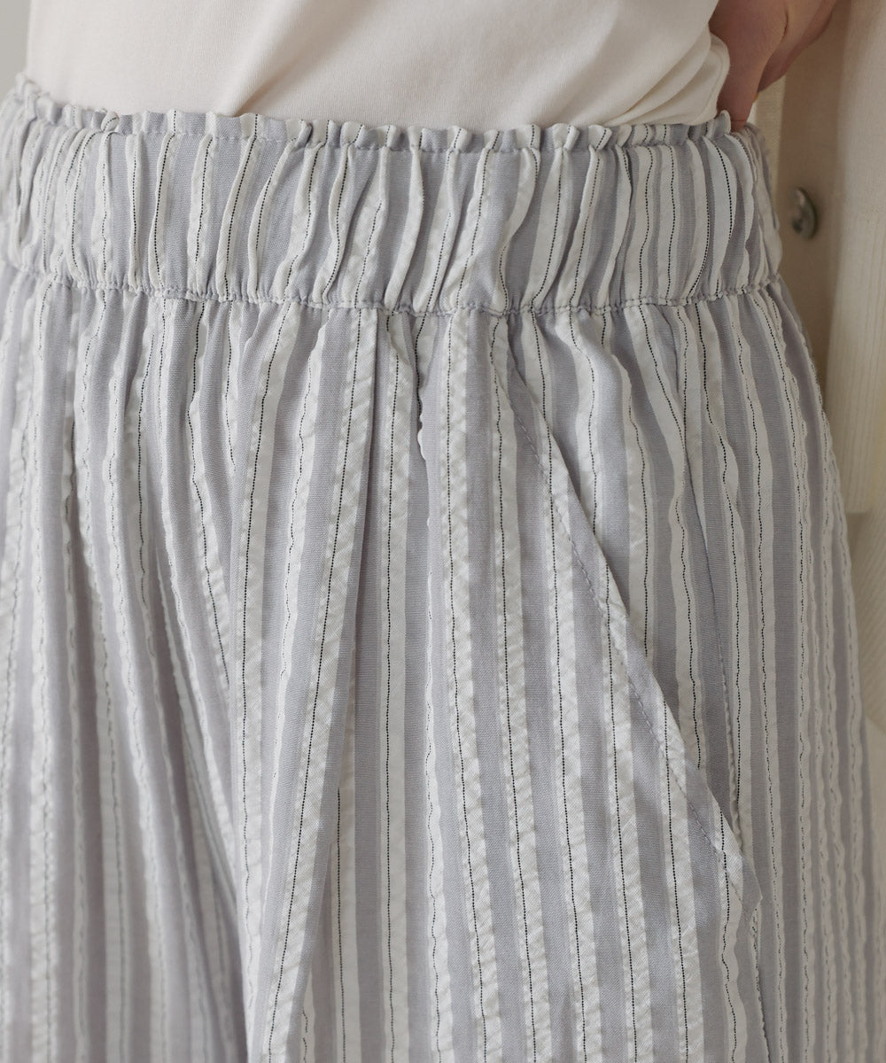 ストライプサッカーパンツ