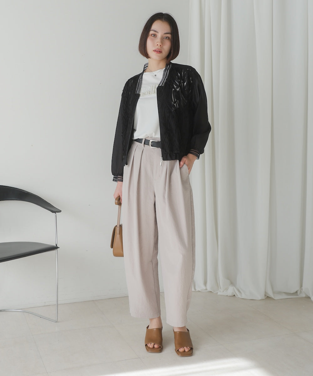 ストレッチテックコクーンパンツ