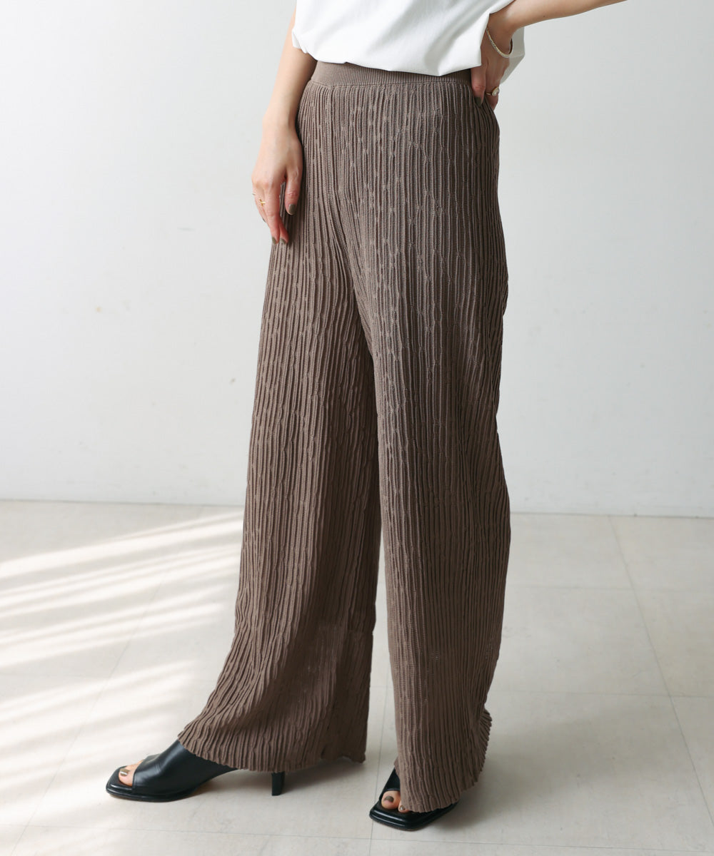 ウェービーメッシュニットパンツ