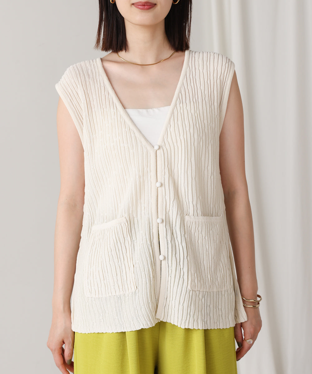 ウェービーメッシュニットベスト