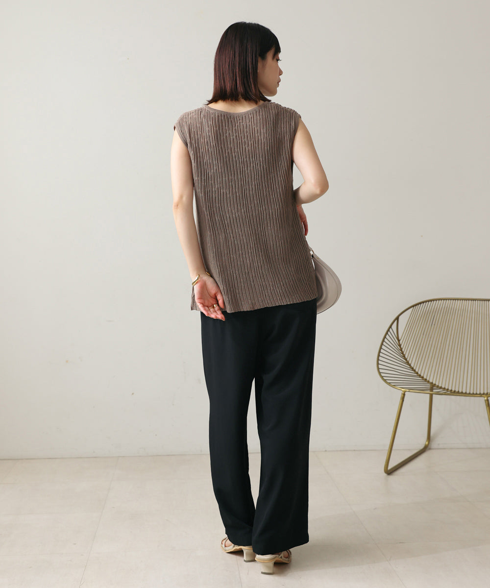 ウェービーメッシュニットベスト