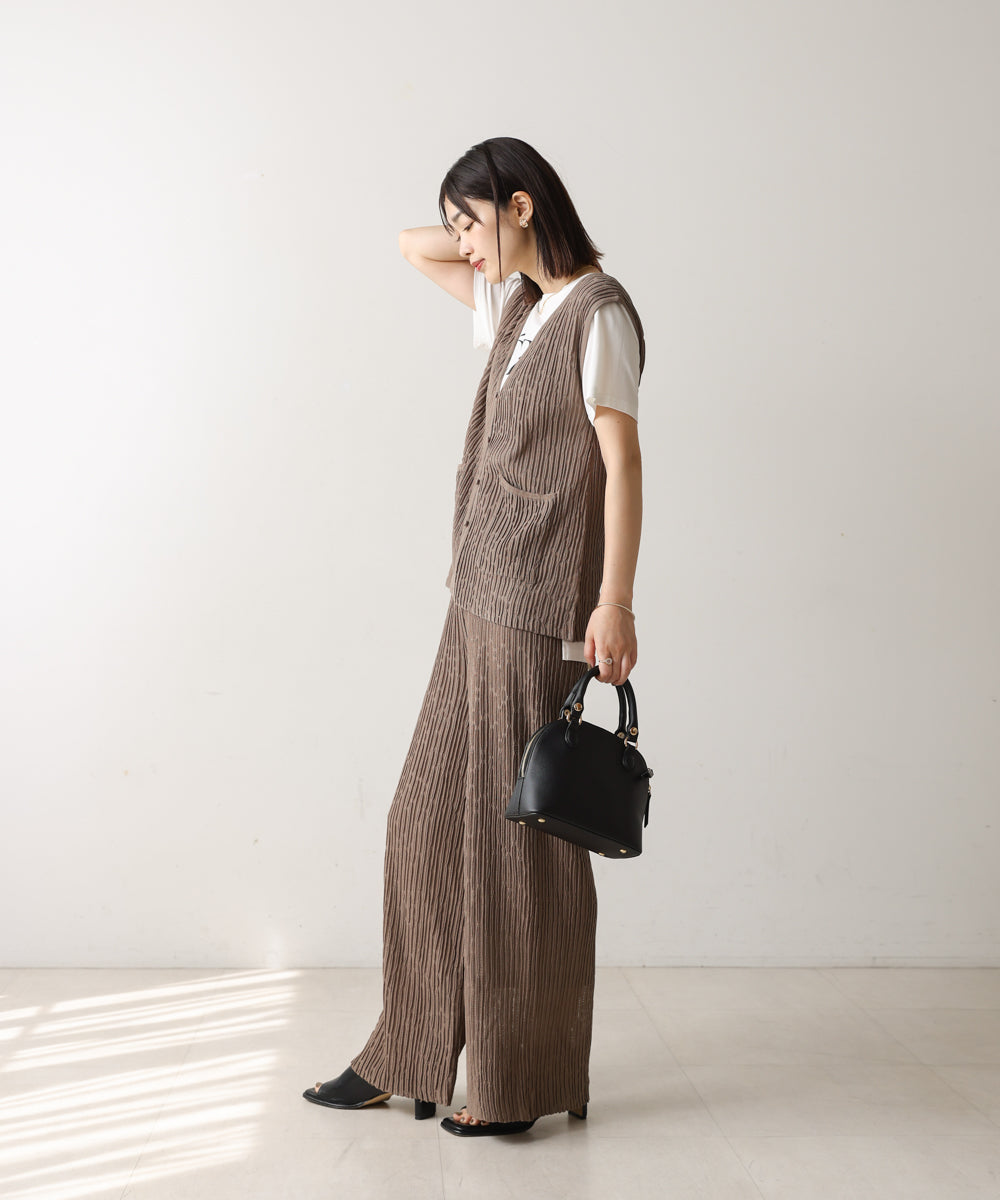 ウェービーメッシュニットベスト