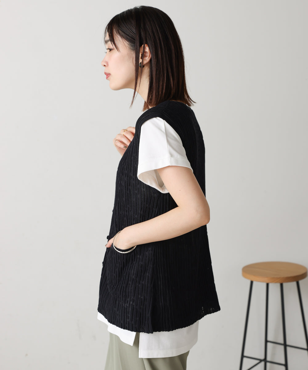 ウェービーメッシュニットベスト