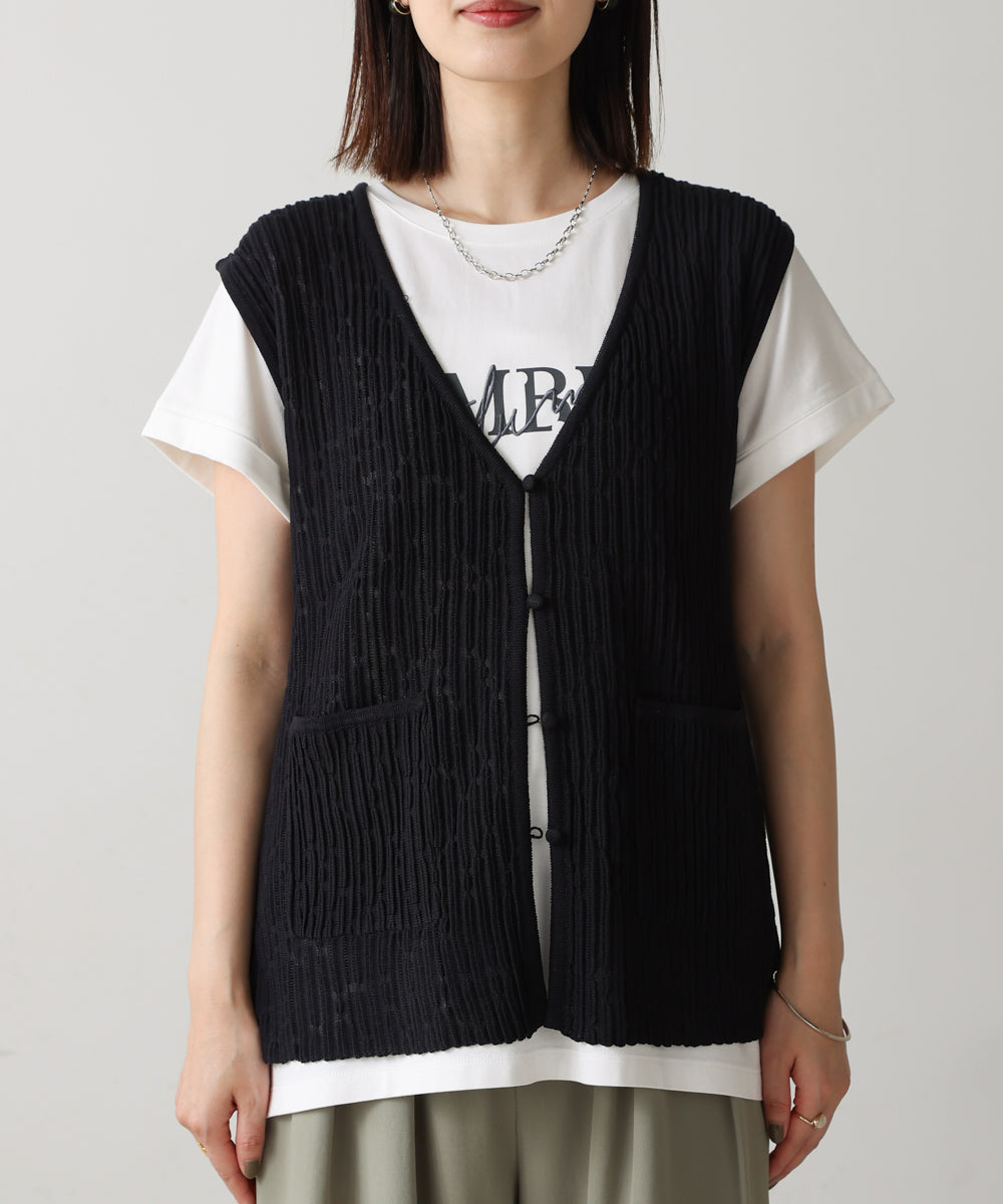 ウェービーメッシュニットベスト