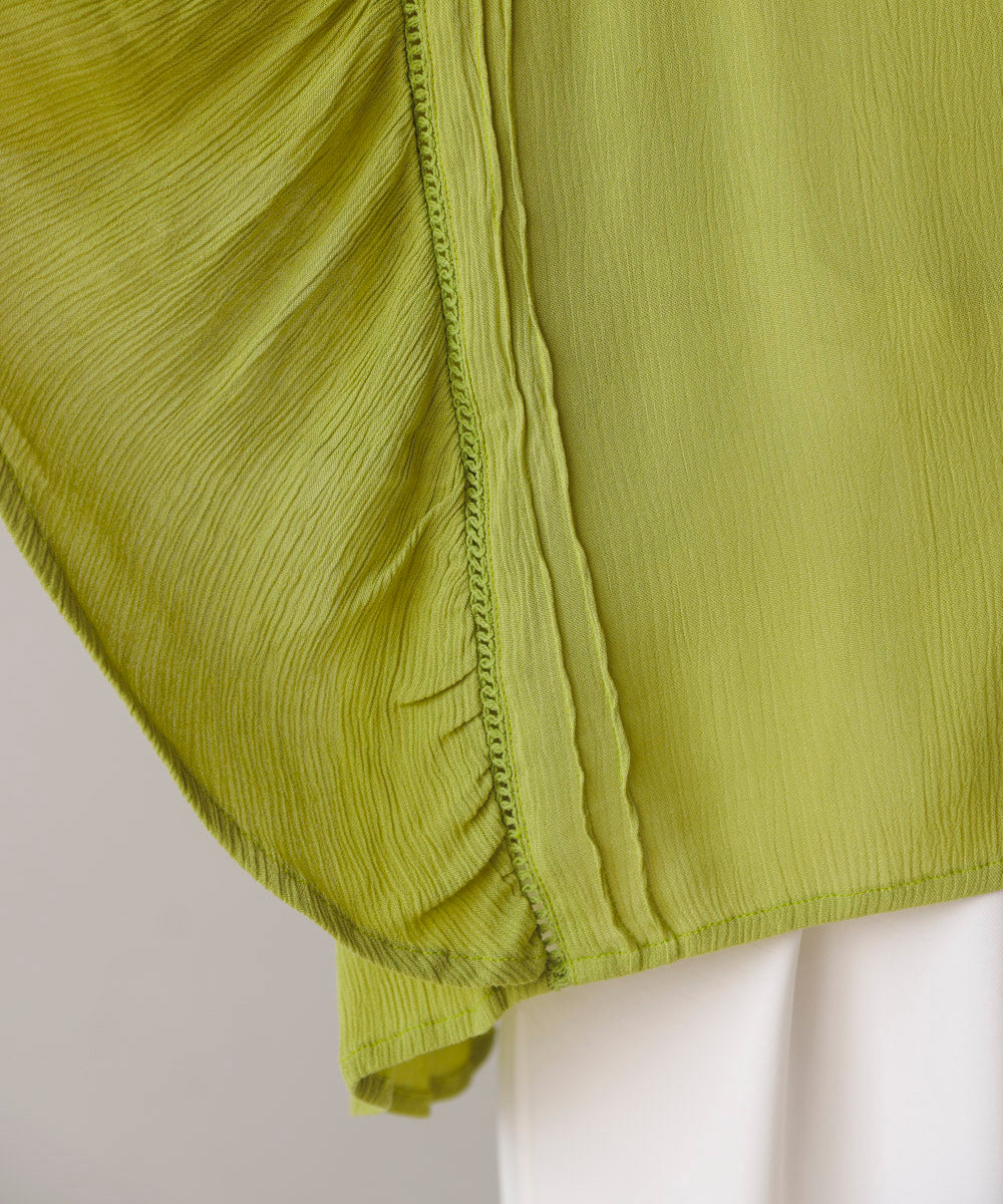 レーヨンクレープフレアスリーブブラウス