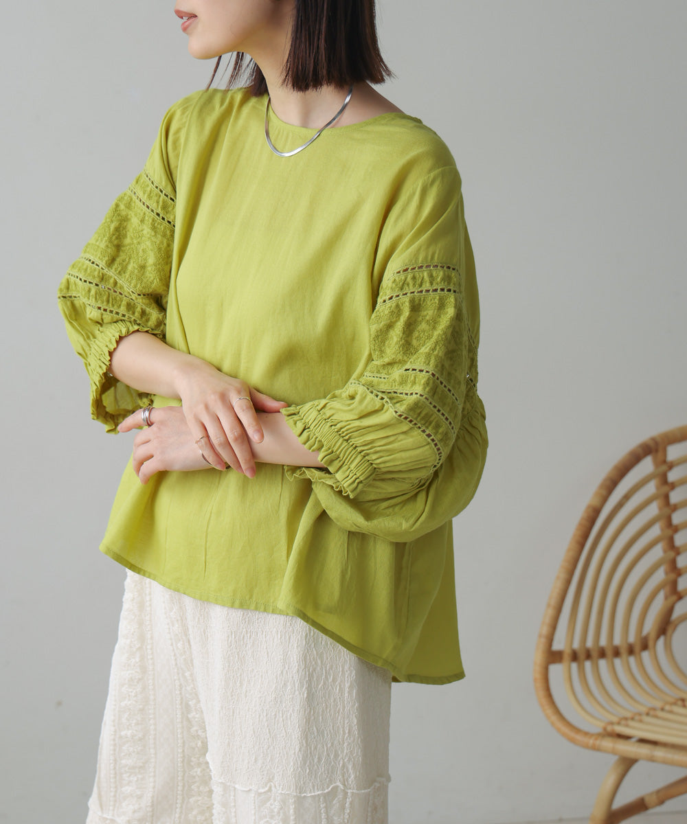 モスコットンエンブロイダリーブラウス