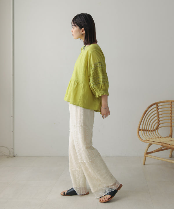 モスコットンエンブロイダリーブラウス