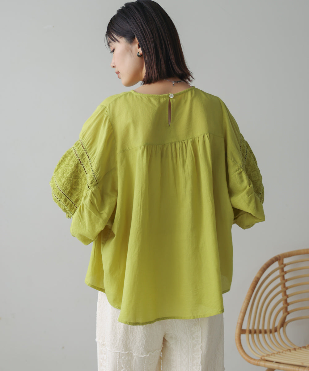 モスコットンエンブロイダリーブラウス
