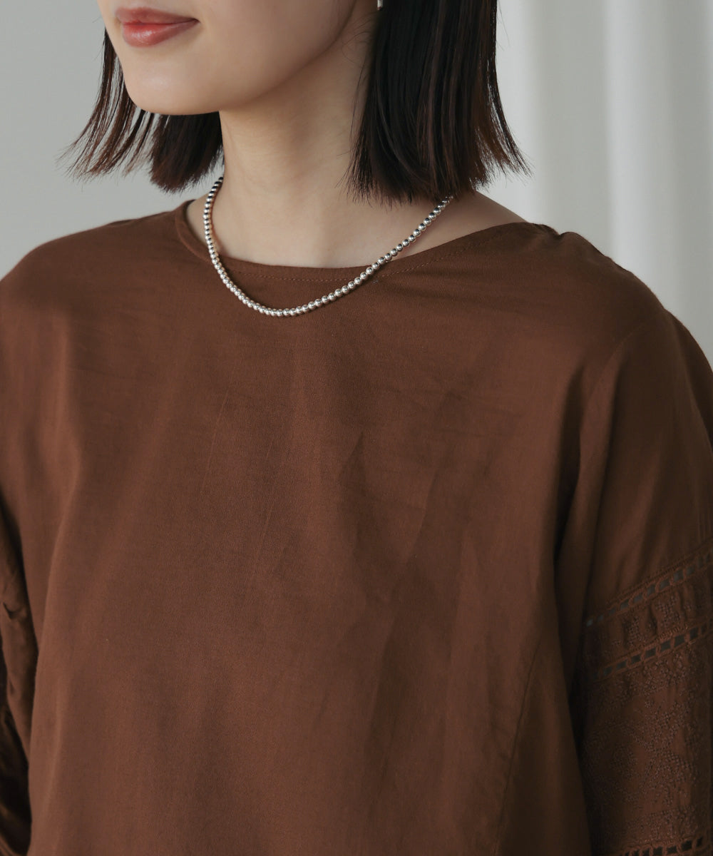 モスコットンエンブロイダリーブラウス