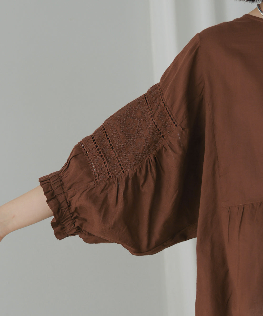 モスコットンエンブロイダリーブラウス