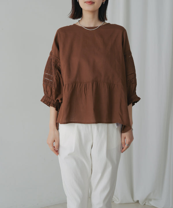 モスコットンエンブロイダリーブラウス
