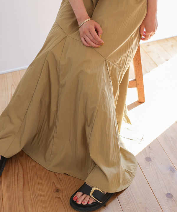 【MARIEコラボ】裾フレア切替ノースリーブワンピース