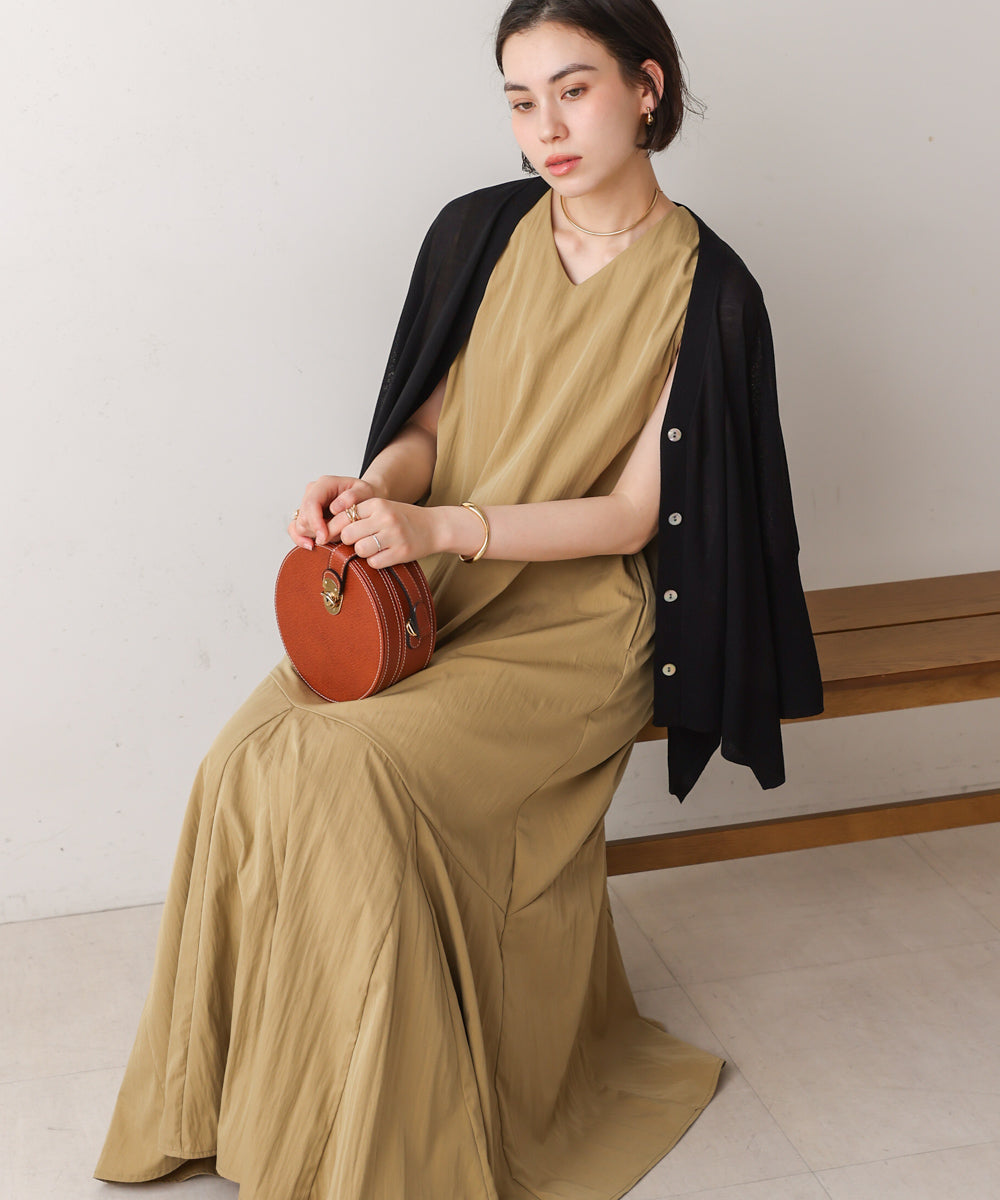 【MARIEコラボ】裾フレア切替ノースリーブワンピース