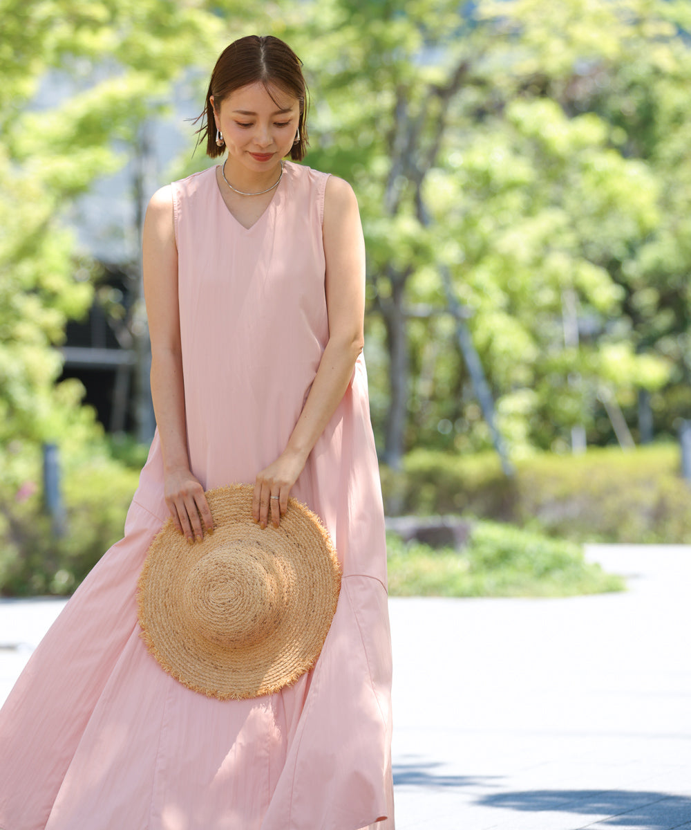 【MARIEコラボ】裾フレア切替ノースリーブワンピース