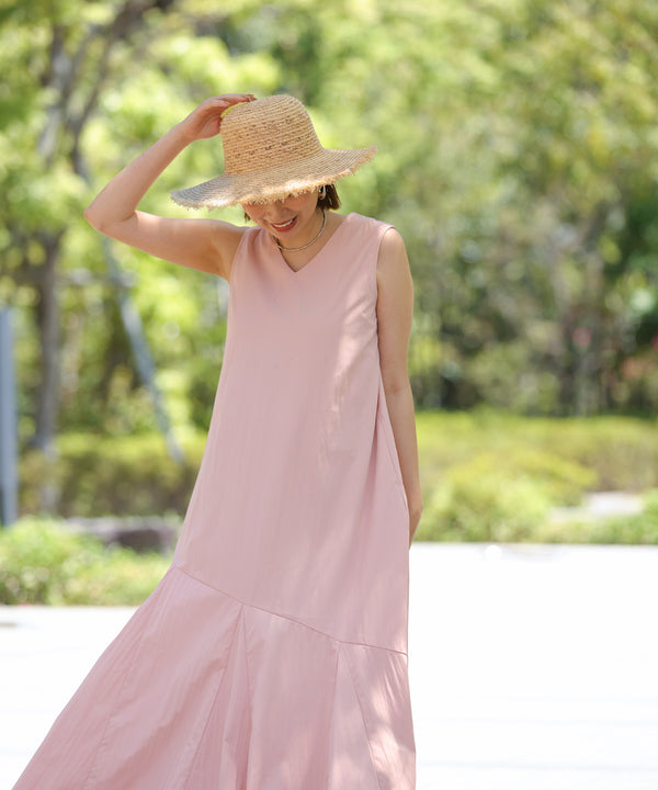 【MARIEコラボ】裾フレア切替ノースリーブワンピース