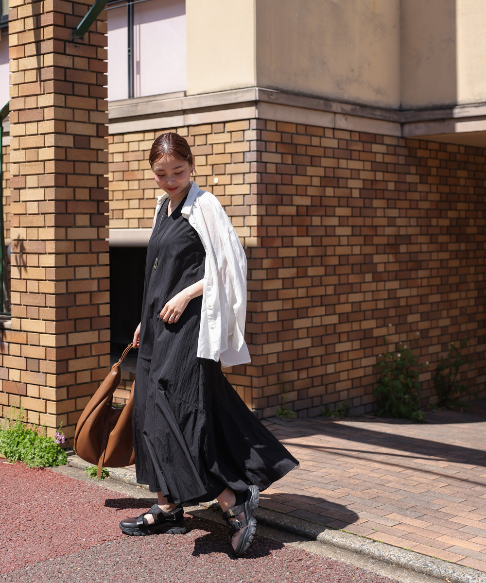 【MARIEコラボ】裾フレア切替ノースリーブワンピース