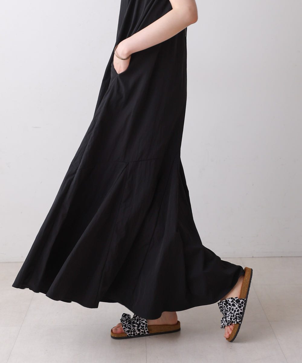 【MARIEコラボ】裾フレア切替ノースリーブワンピース