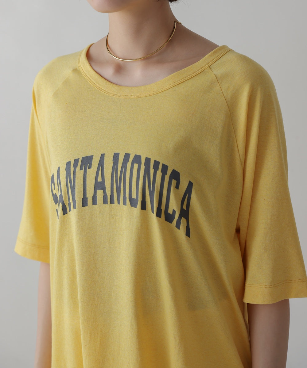 【WEB限定】リサイクルポリ天竺アーチロゴTee