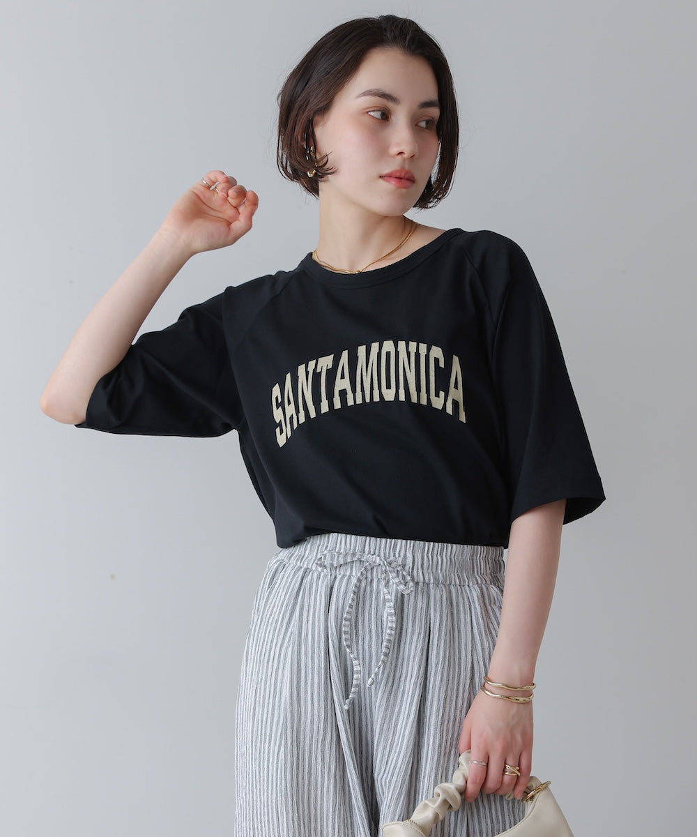 【WEB限定】リサイクルポリ天竺アーチロゴTee